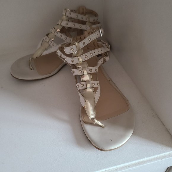 Women Enzo Angiolini Sandal - Picture 2 of 2